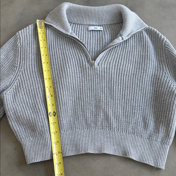 Aritzia TNA Womens XXS Ashbury Quarter Zip Cropped Pullover Ribbed Knit Gray - Picture 12 of 13